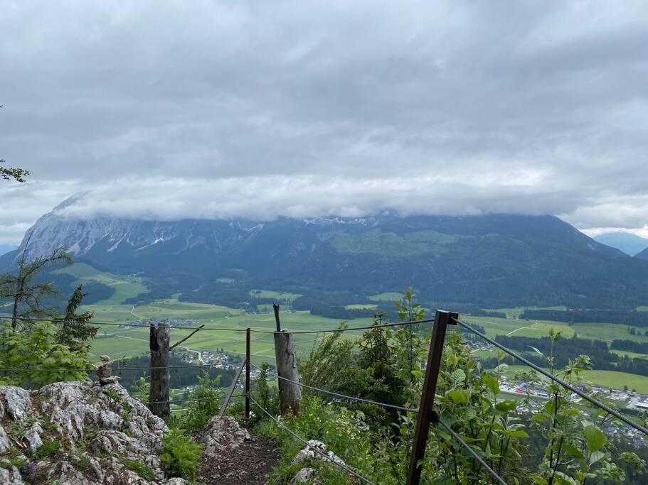 Alpenurlaub II Wohnung Mit Traumausblick バート・ミッテルンドルフ エクステリア 写真
